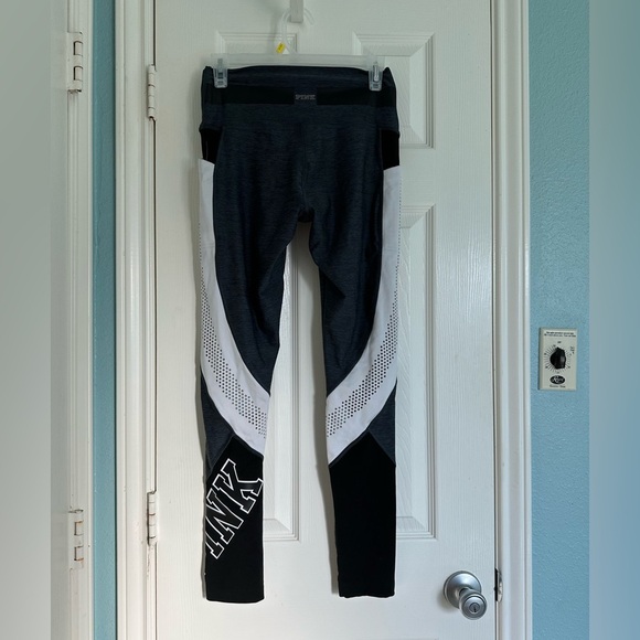 Victoria’s Secret PINK Ultimate High Waist Colorblock Legging Sz M Mesh Pockets - Picture 2 of 5